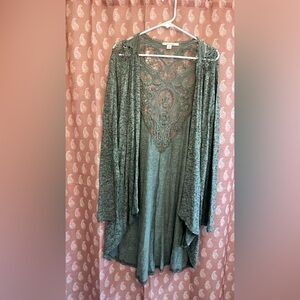 Miami Shawl, Color Green, Size Medium